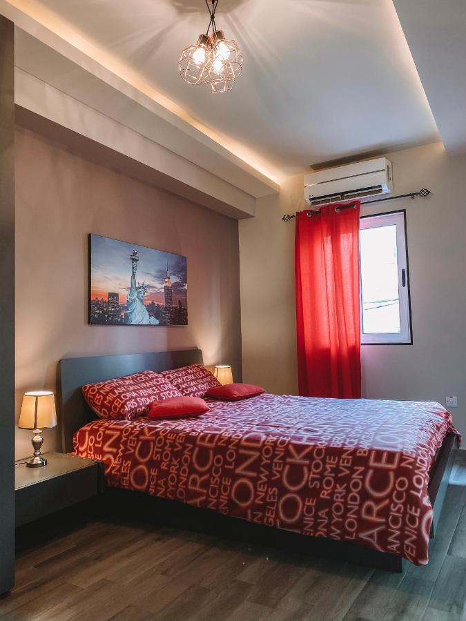 Lovely Modern Apartment In St.Julian San Julián Exterior foto